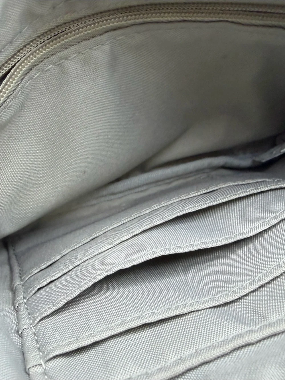 Baggallini compact belt